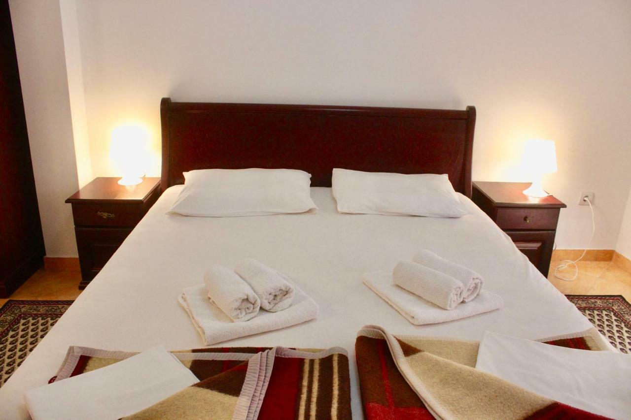 Nir Apartments Budva Buitenkant foto