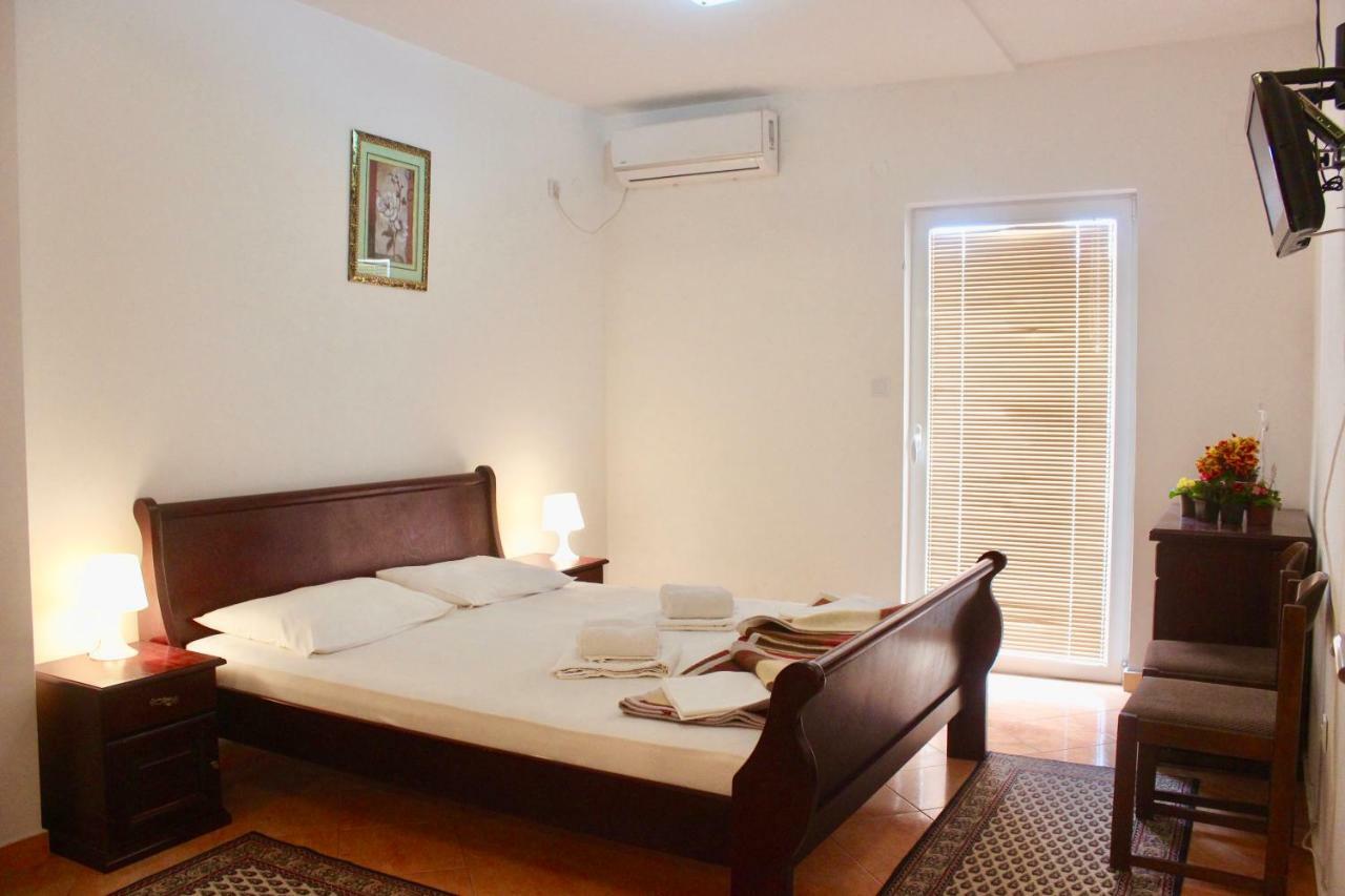 Nir Apartments Budva Buitenkant foto