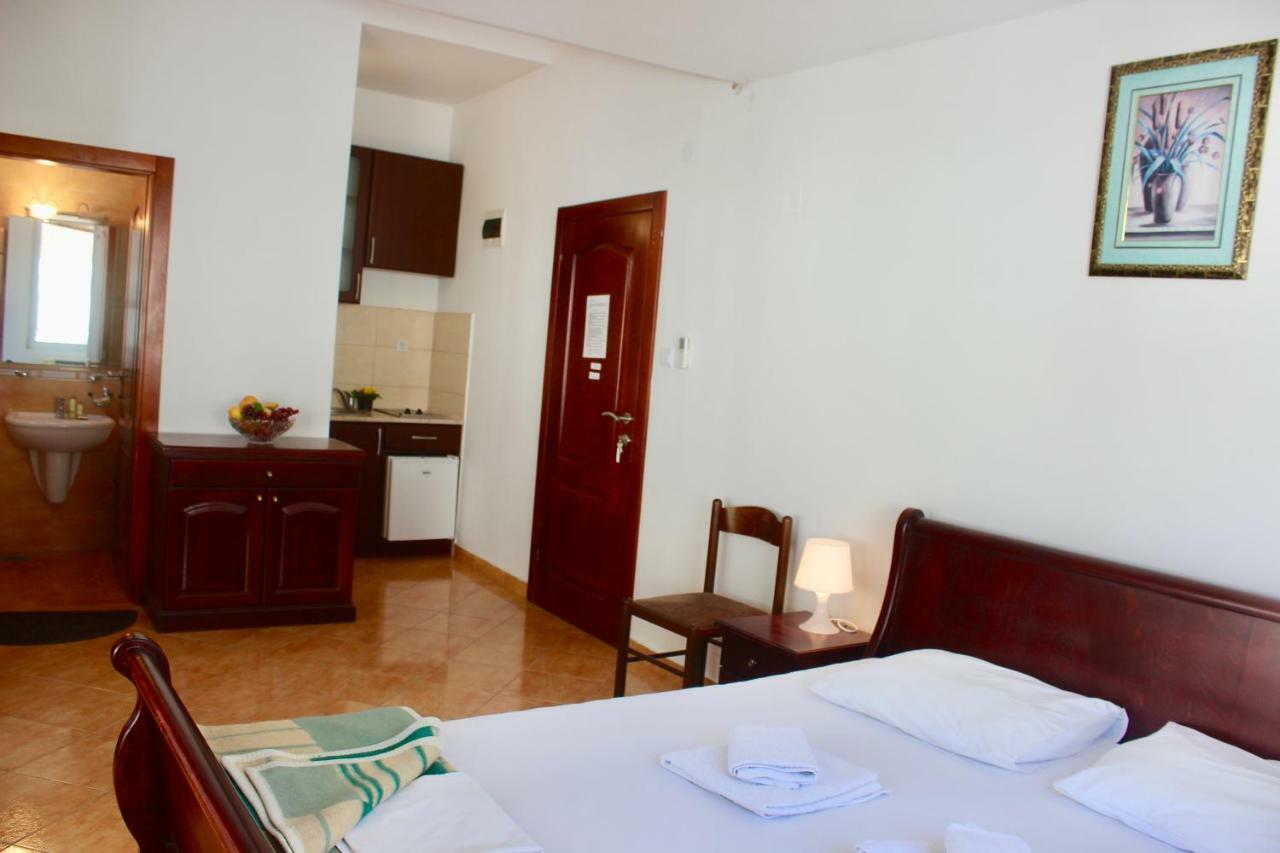 Nir Apartments Budva Buitenkant foto