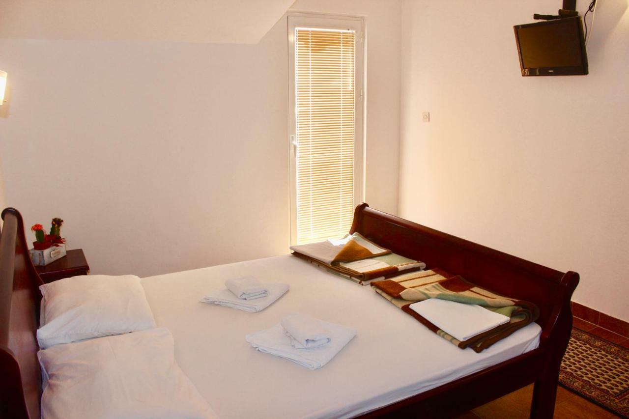 Nir Apartments Budva Buitenkant foto
