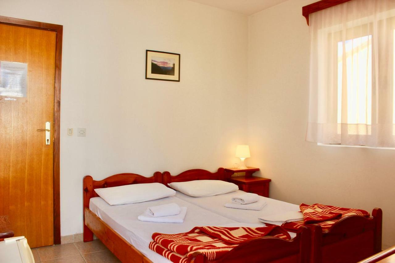 Nir Apartments Budva Buitenkant foto