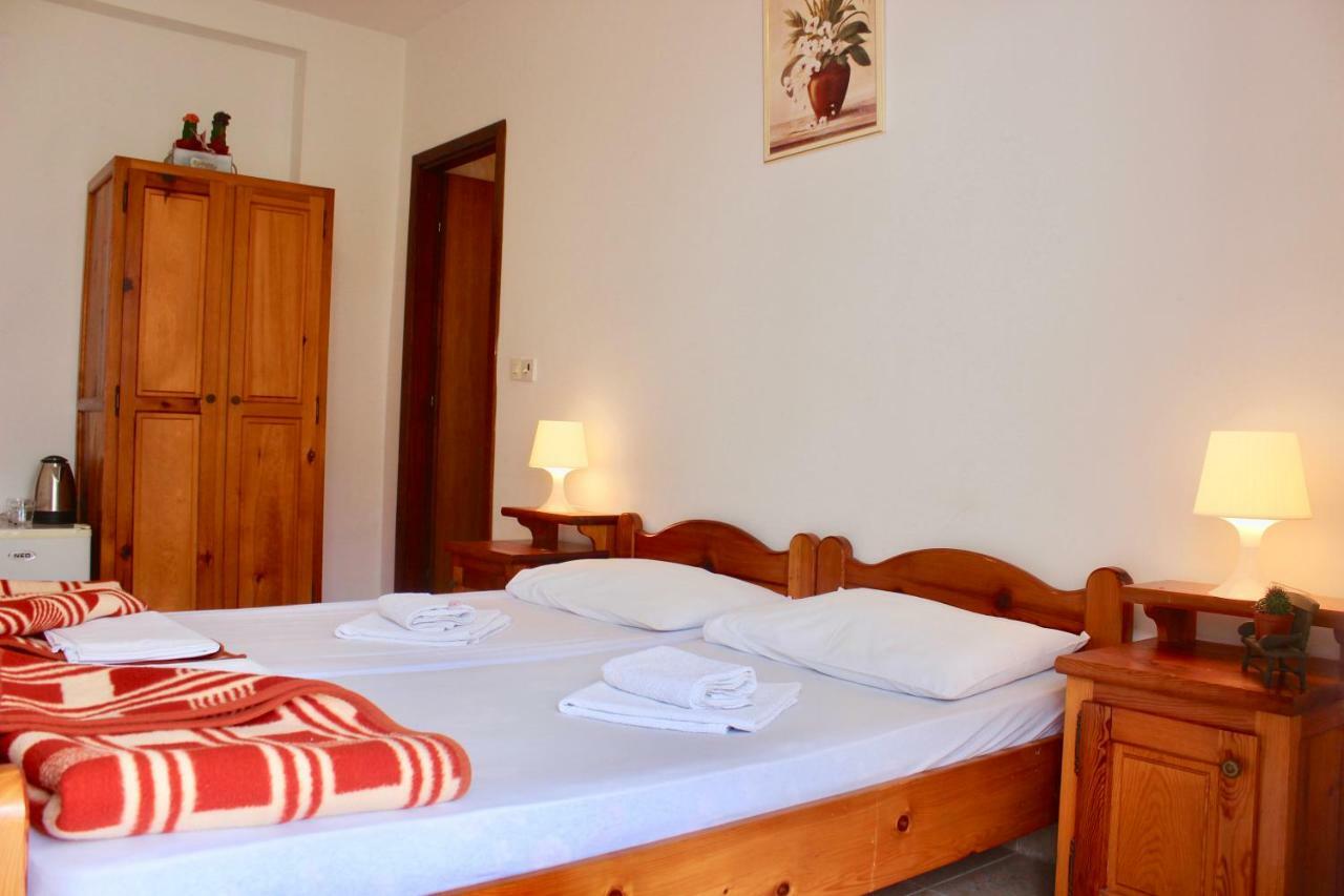 Nir Apartments Budva Buitenkant foto