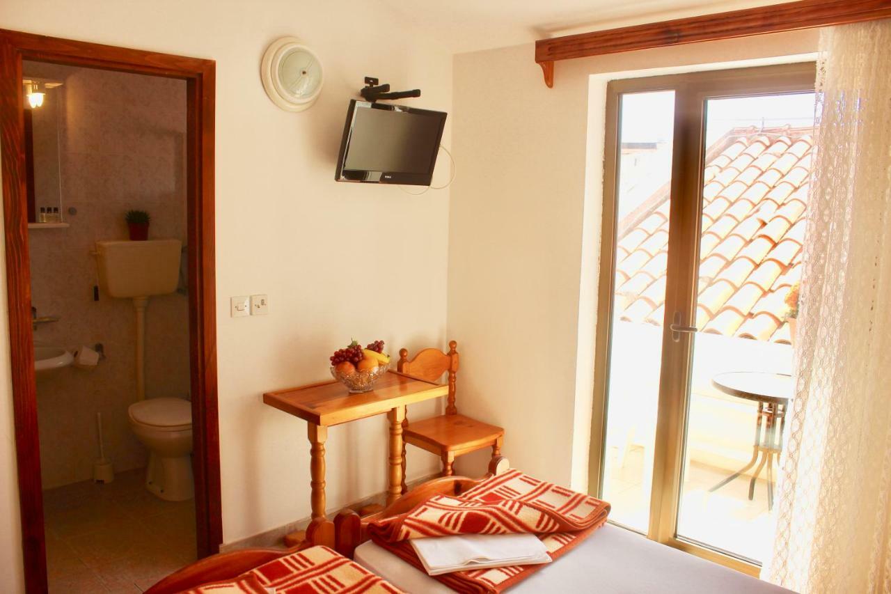 Nir Apartments Budva Buitenkant foto