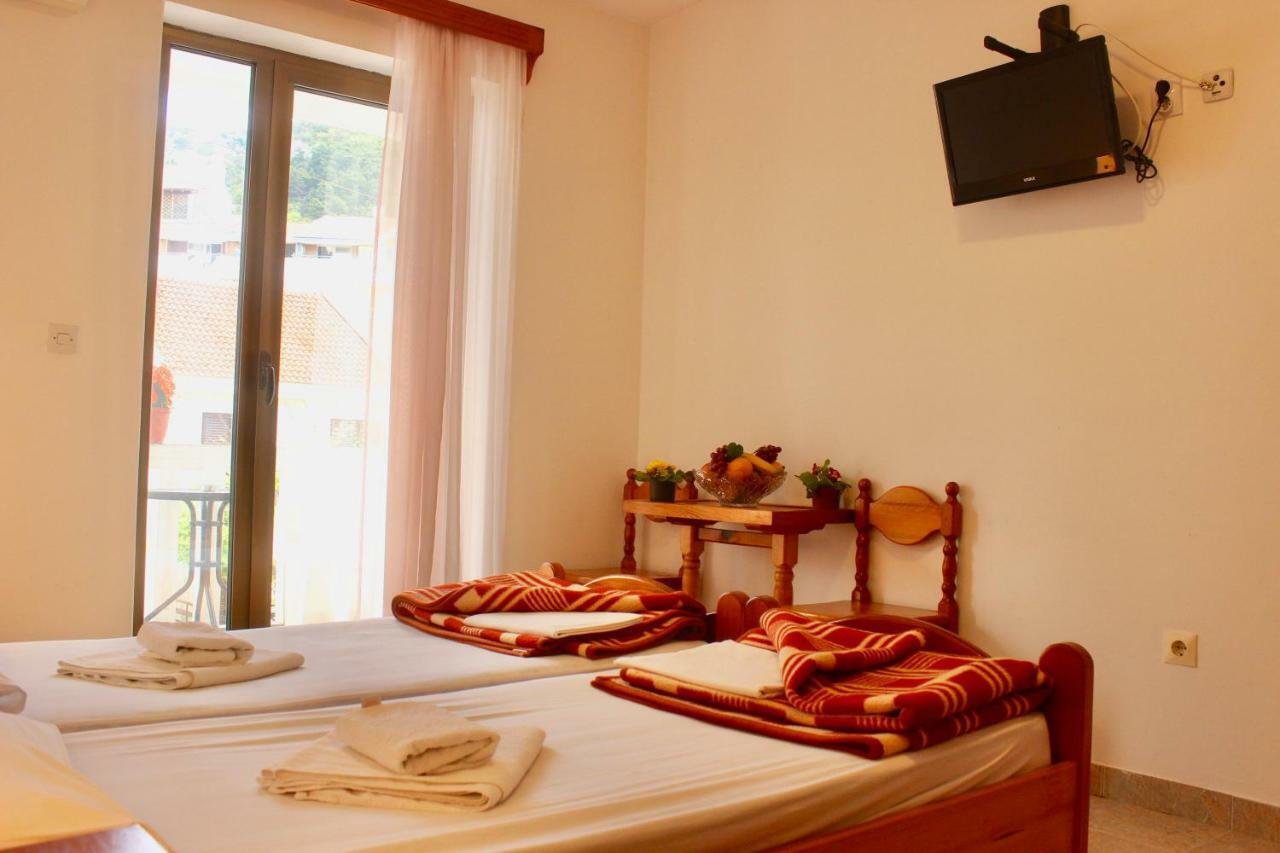 Nir Apartments Budva Buitenkant foto